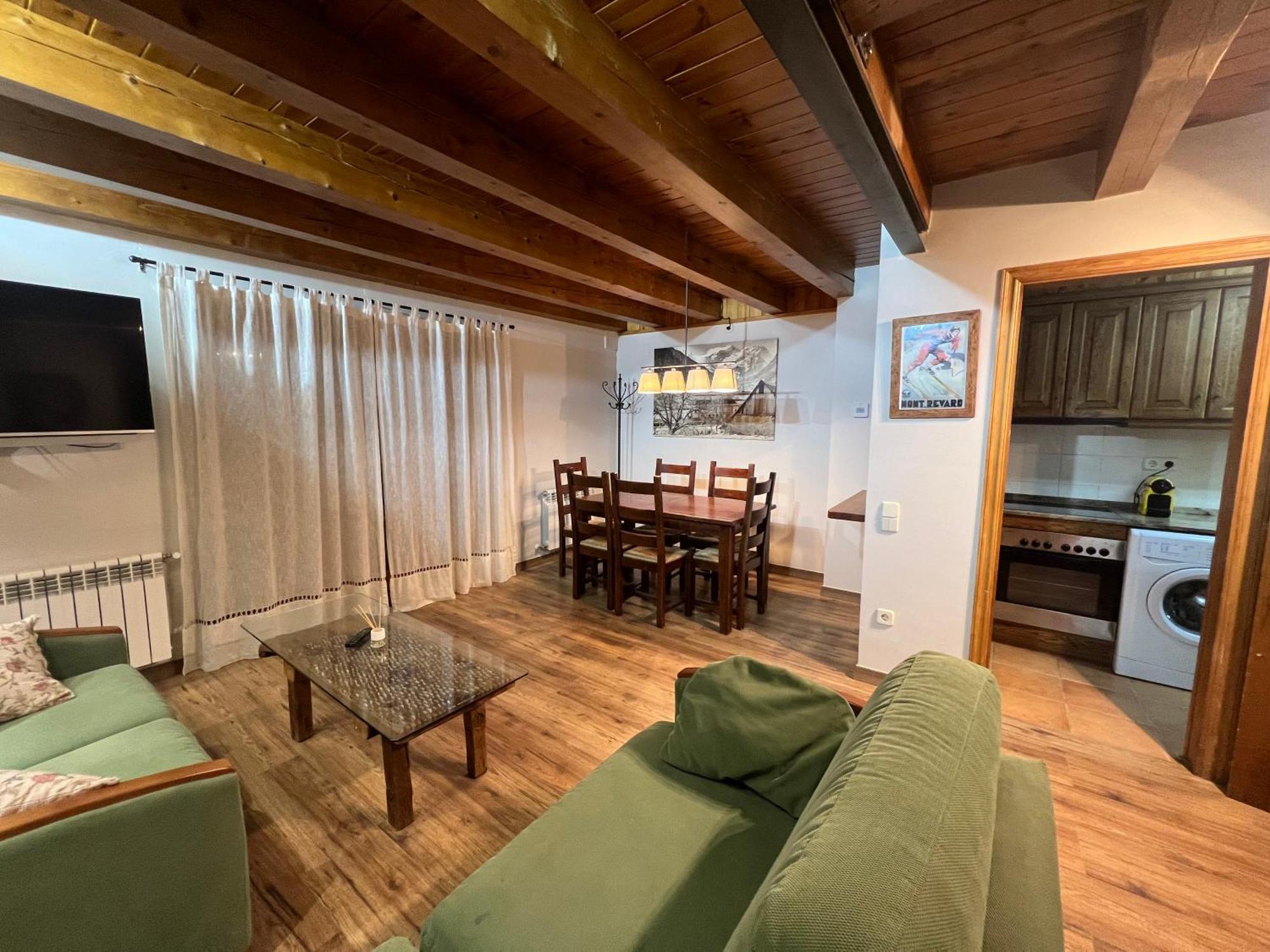 Arties Luxury Apartments Con Gran Jardin Comunitario Exterior foto